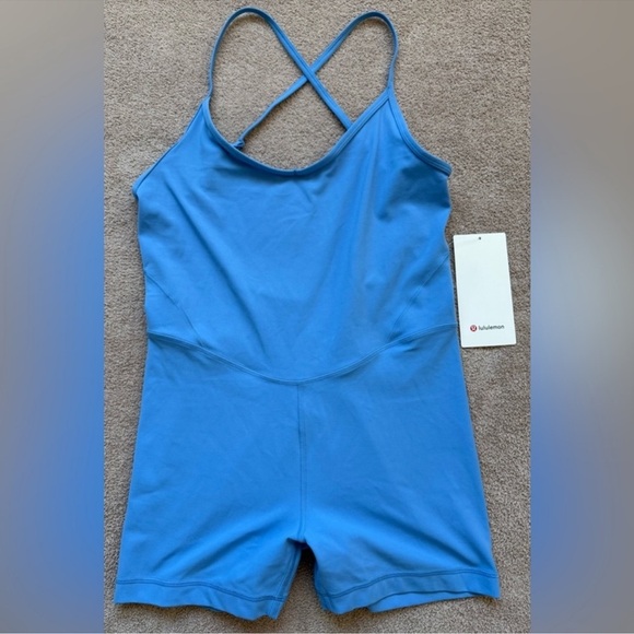 Lululemon Align Cross-Back Bodysuit 4” in Pool Party - Picture 4 of 8